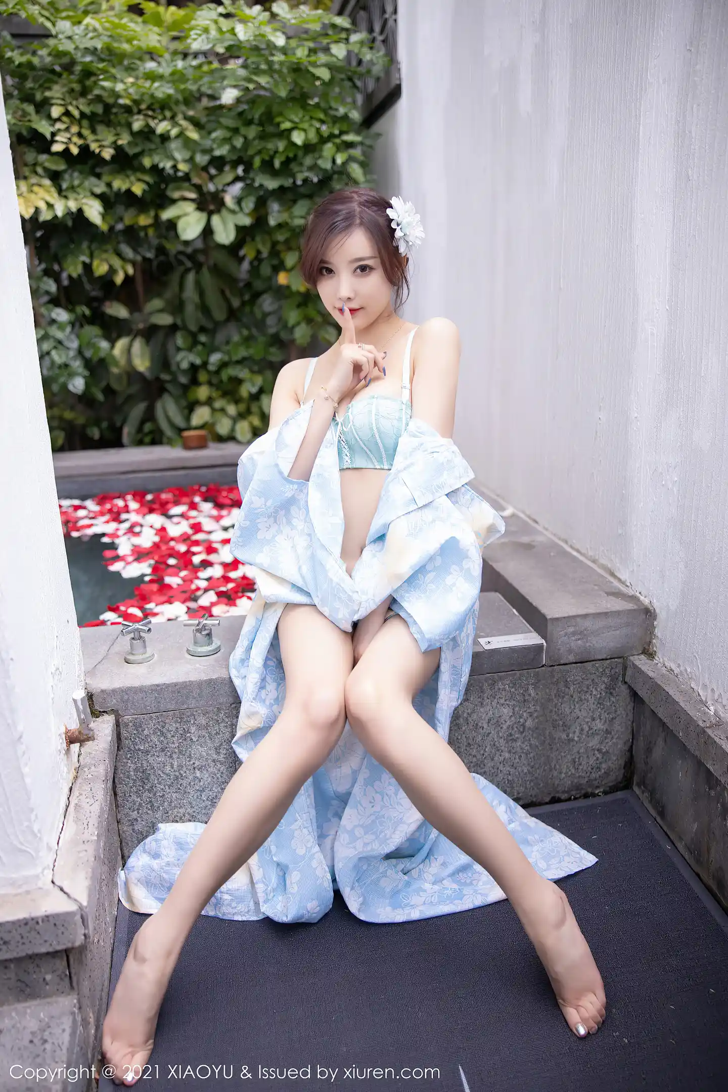 [XiaoYu画语界]Vol.482_女神杨晨晨sugar厦门旅拍户外日式和服系列半脱撩人诱惑写真80P-秀人网 - XiuRen.Space